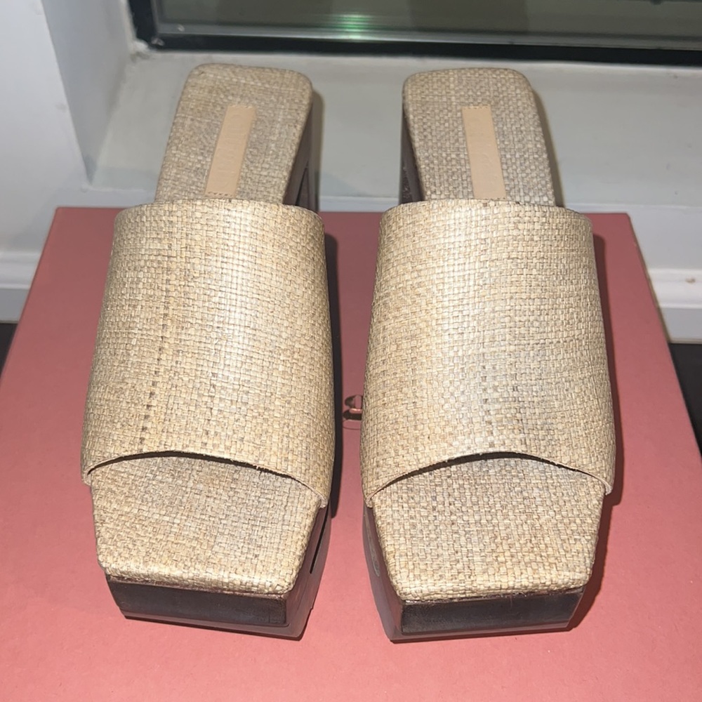 Cult Gaia Platform Sandal - Picture 6 of 12